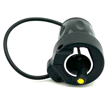 Throttle without shut-off button