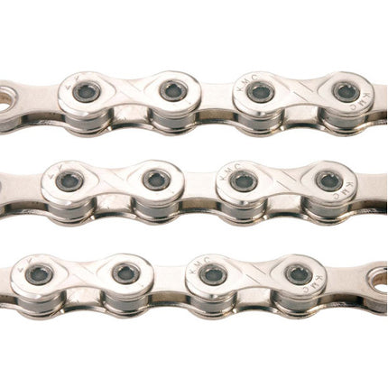 Chain KMC E11S  Matador Toro