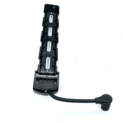 Piggyback Battery Rail Xi 2624A Gen 2 Connection, with Battery Rail Spacers.